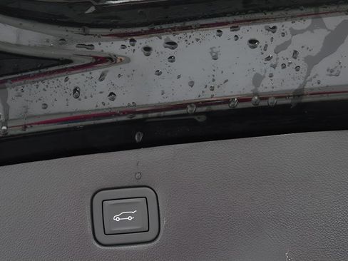 Used 2025 Chevrolet Blazer RS image 29