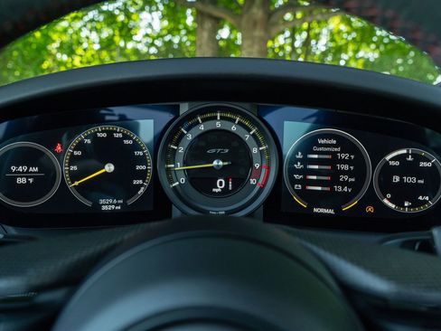 Certified 2023 Porsche 911 GT3 image 25