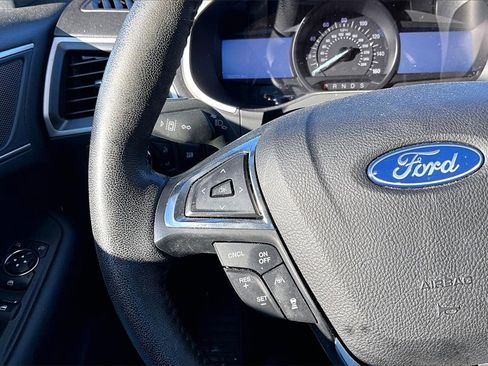 Used 2021 Ford Edge SEL image 14