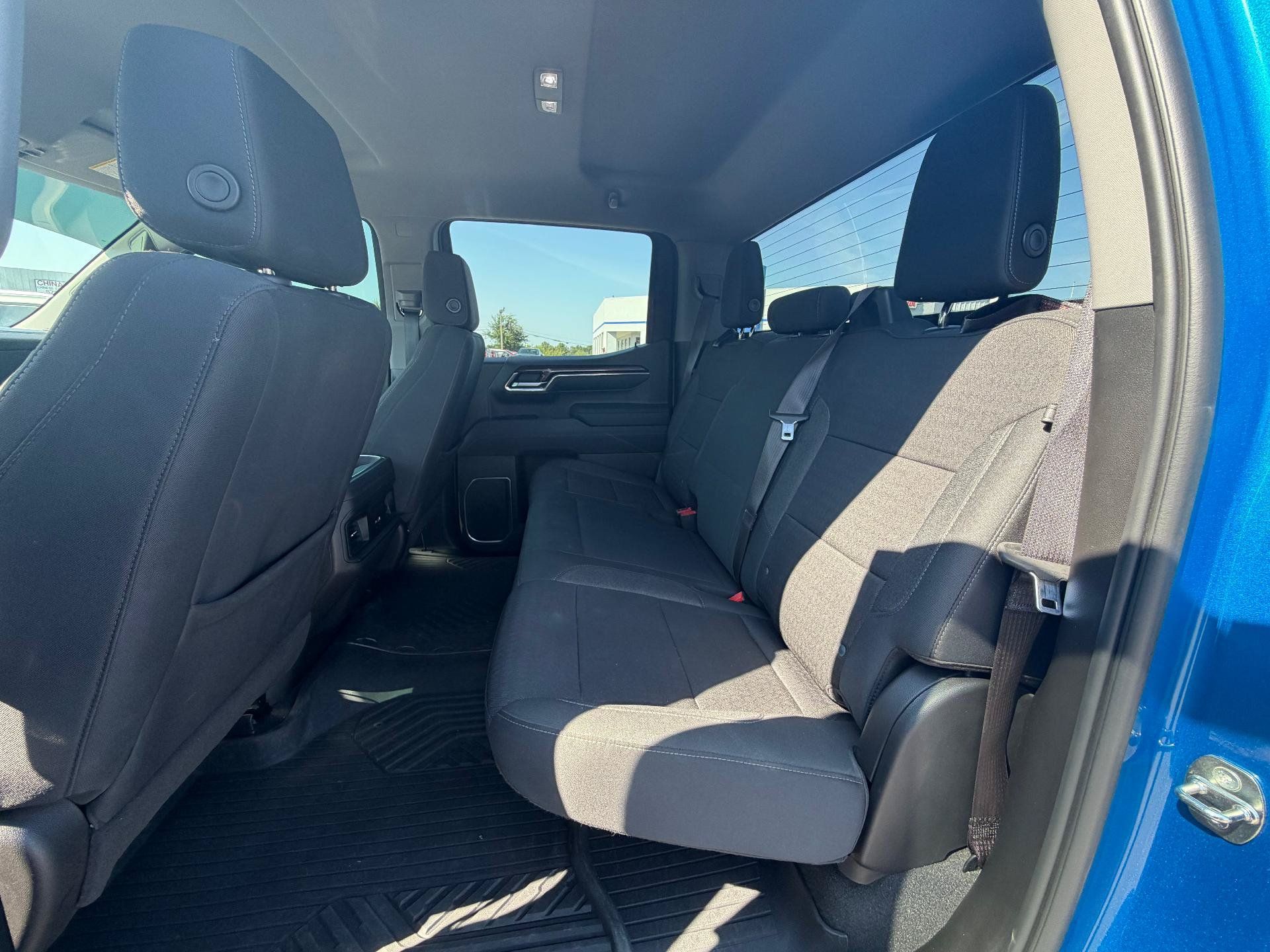 Used 2023 Chevrolet Silverado 1500 LT Trail Boss AWD/4WD image 12