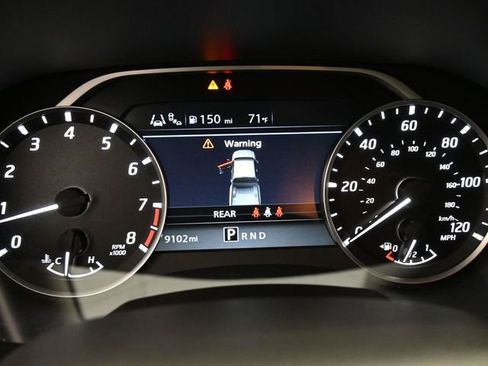 Used 2025 Nissan Frontier SV w/ SV Convenience Package image 9