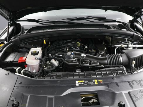 Used 2023 Jeep Grand Cherokee Limited AWD/4WD image 39