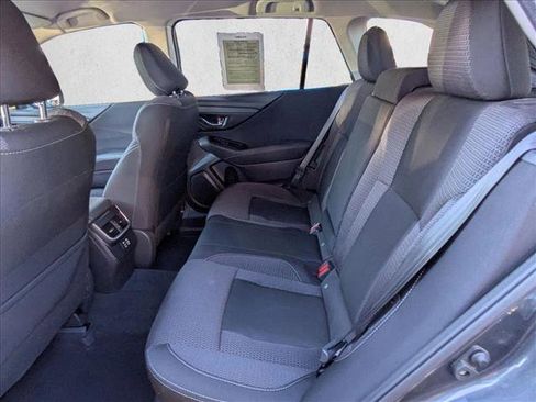 Used 2023 Subaru Outback Premium image 12