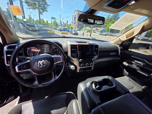 Used 2019 RAM 1500 Laramie w/ Trailer Tow Group AWD/4WD image 12