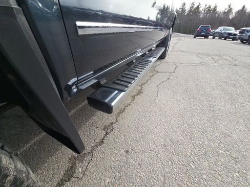 Used 2017 GMC Sierra 3500 Denali w/ Duramax Plus Package image 35