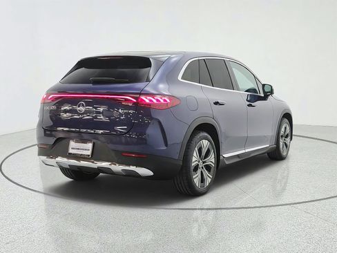Certified 2026 Mercedes-Benz EQE 320 4MATIC SUV image 5