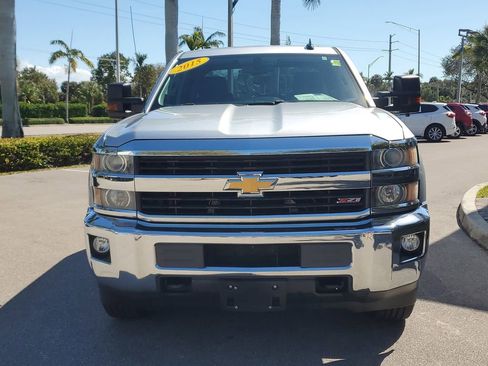 Used 2015 Chevrolet Silverado 2500 LT w/ LT Convenience Package image 8