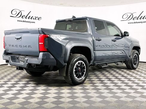 Used 2024 Toyota Tacoma TRD Off-Road w/ TRD Off Road Premium Package image 6