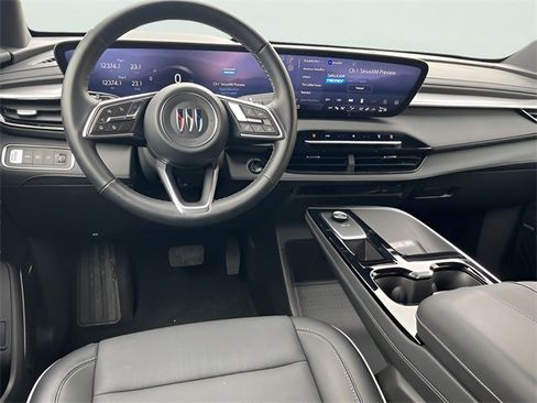 Used 2025 Buick Enclave Preferred image 17