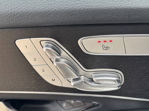 Used 2021 Mercedes-Benz C 300 4MATIC Sedan image 14