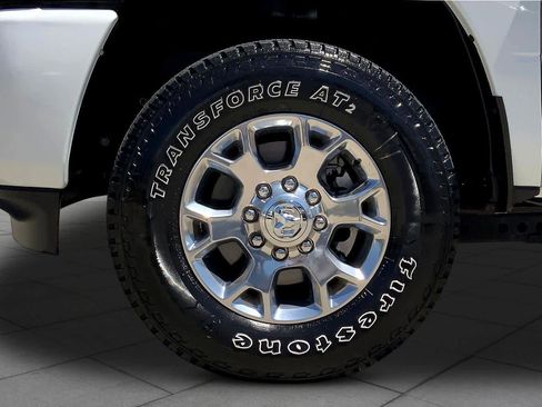 Used 2024 RAM 2500 Laramie image 11