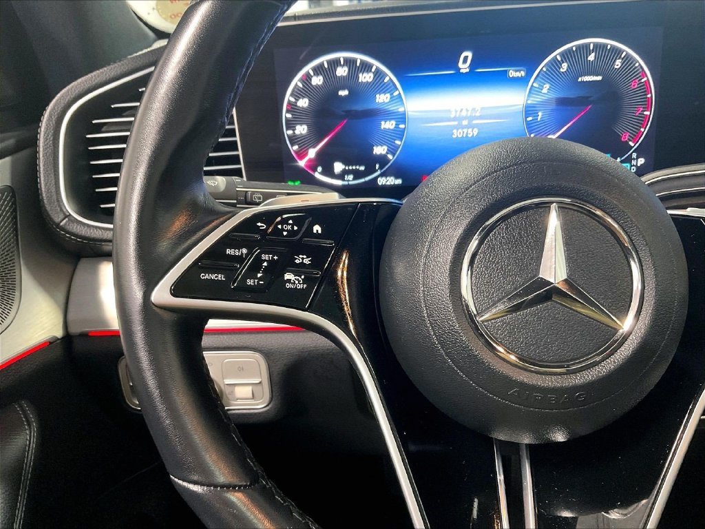 Used 2025 Mercedes-Benz GLS 450 4MATIC image 24