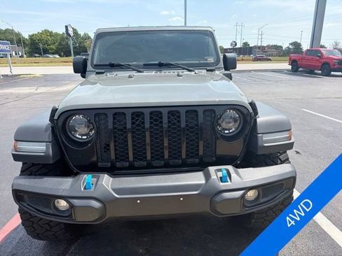 Used 2023 Jeep Wrangler Unlimited AWD/4WD image 2