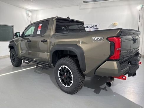 New 2025 Toyota Tacoma TRD Off-Road image 5