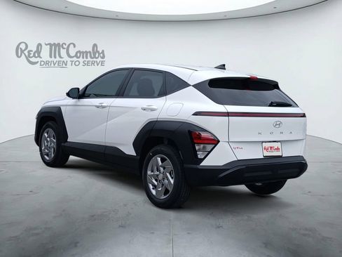 New 2026 Hyundai Kona SE FWD image 3