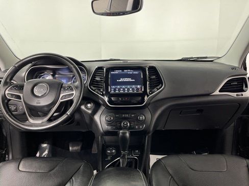 Used 2019 Jeep Cherokee Limited AWD/4WD image 37
