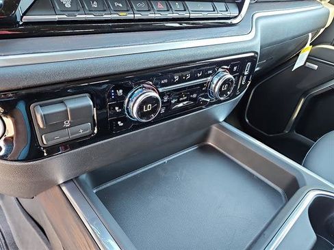 New 2026 GMC Sierra 2500 SLT w/ Texas SLT Premium Package image 19