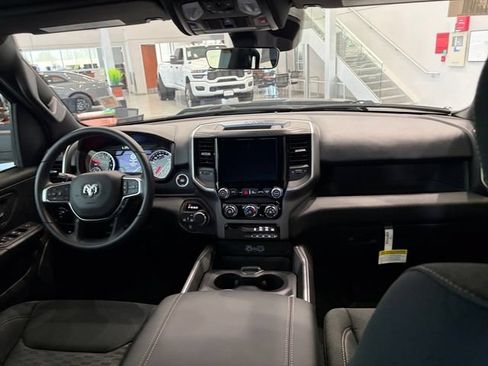 New 2026 RAM 1500 Express AWD/4WD image 20
