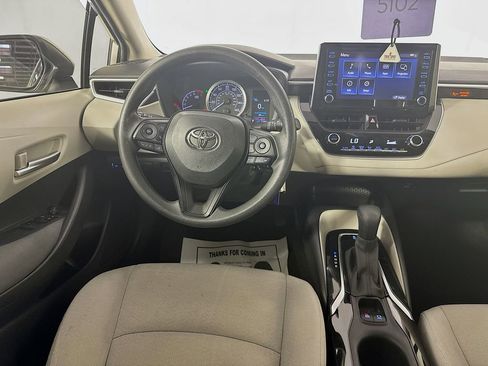 Used 2020 Toyota Corolla LE FWD image 25