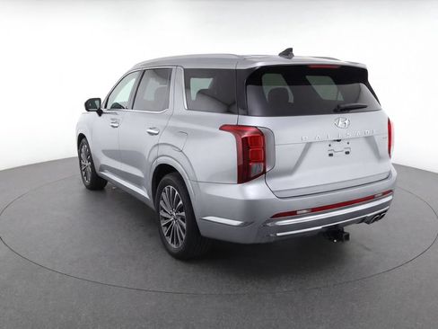 Used 2025 Hyundai Palisade Calligraphy AWD/4WD image 3