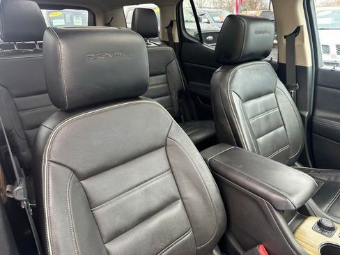 Used 2017 GMC Acadia Denali w/ Technology Package image 33