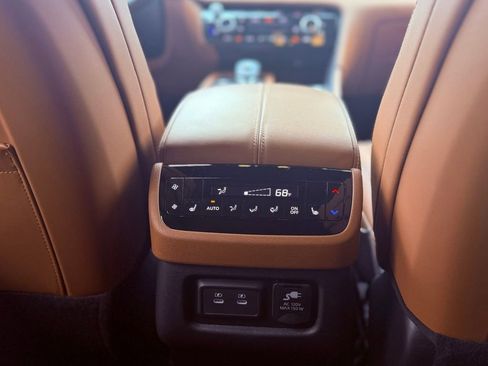 Certified 2026 INFINITI QX60 Autograph w/ Autograph Tech Package image 32