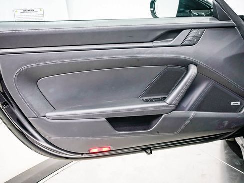 Used 2022 Porsche 911 Targa 4 GTS image 32