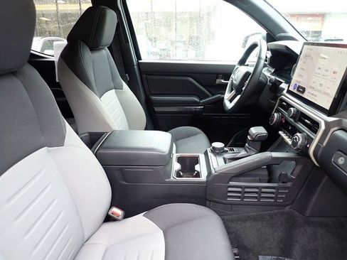 Certified 2024 Toyota Tacoma TRD Sport w/ TRD Sport Upgrade Package image 3