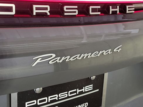 Certified 2025 Porsche Panamera 4 AWD/4WD image 15
