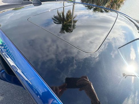 Used 2018 Chevrolet Camaro SS image 16