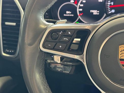 Certified 2019 Porsche Cayenne AWD/4WD image 30