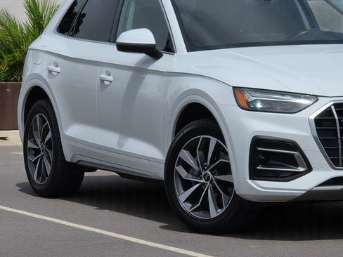 Used 2021 Audi Q5 Premium Plus image 2