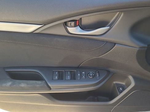 Used 2016 Honda Civic EX-T image 12