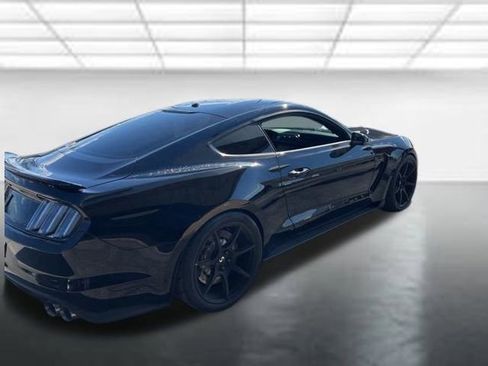 Used 2016 Ford Mustang Shelby GT350 w/ Technology Package image 6