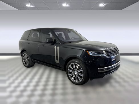 Used 2023 Land Rover Range Rover SE AWD/4WD image 7