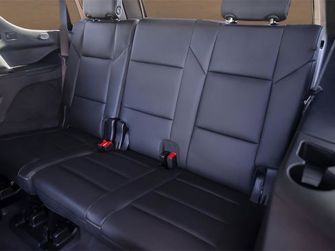 Certified 2024 Cadillac Escalade Luxury image 27