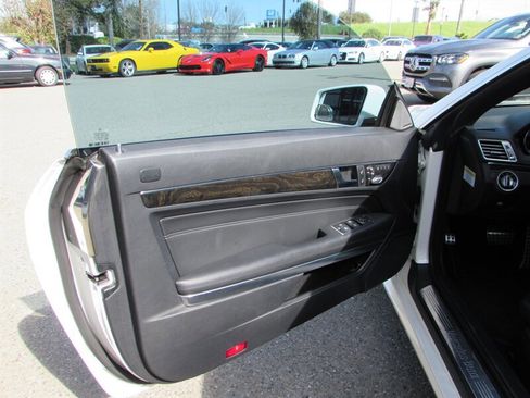 Used 2014 Mercedes-Benz E 550 Cabriolet image 10