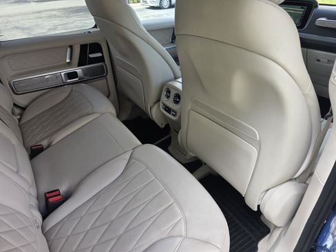 Used 2023 Mercedes-Benz G 550 image 27