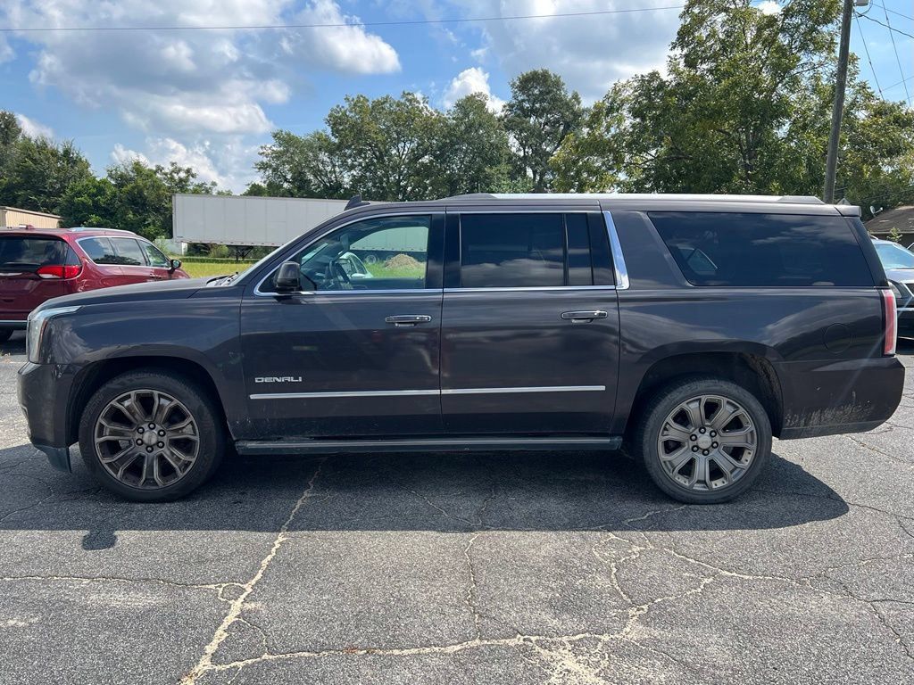 Used 2016 GMC Yukon XL Denali w/ Open Road Package RWD image 21
