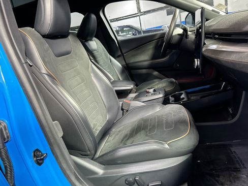 Used 2022 Ford Mustang Mach-E GT image 34