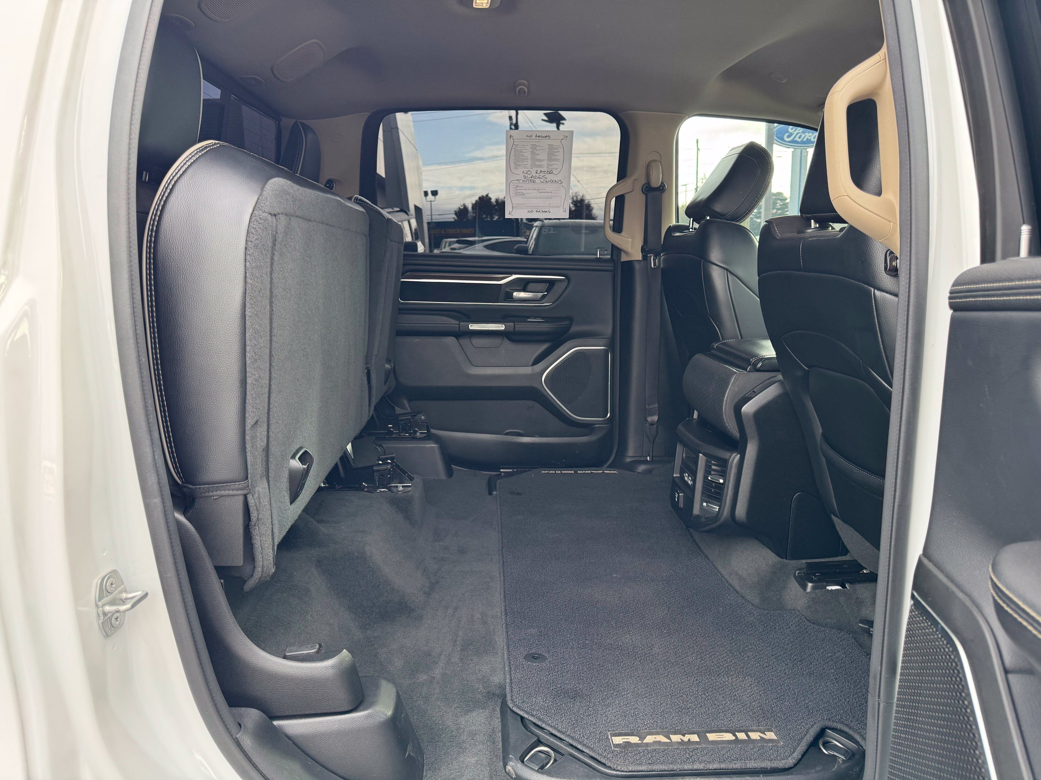 Used 2021 RAM 1500 Laramie w/ Off Road Group AWD/4WD image 29