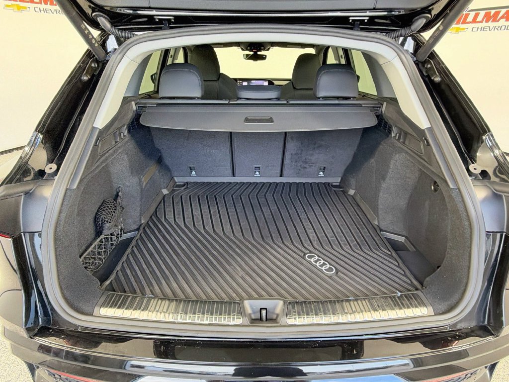 Used 2026 Audi Q5 Premium Plus w/ Premium Plus AWD/4WD image 28