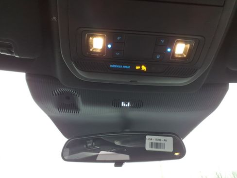 New 2026 Ford Explorer ST-Line image 8