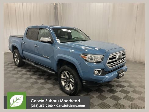 Used 2019 Toyota Tacoma Limited image 1