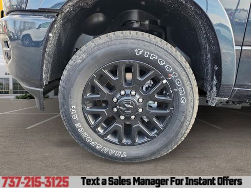 New 2025 RAM 3500 Limited AWD/4WD image 14