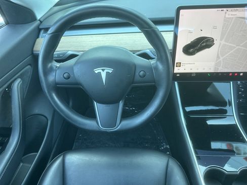 Used 2019 Tesla Model 3 Long Range image 14