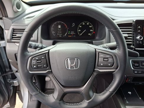 Certified 2025 Honda Ridgeline RTL+ image 21