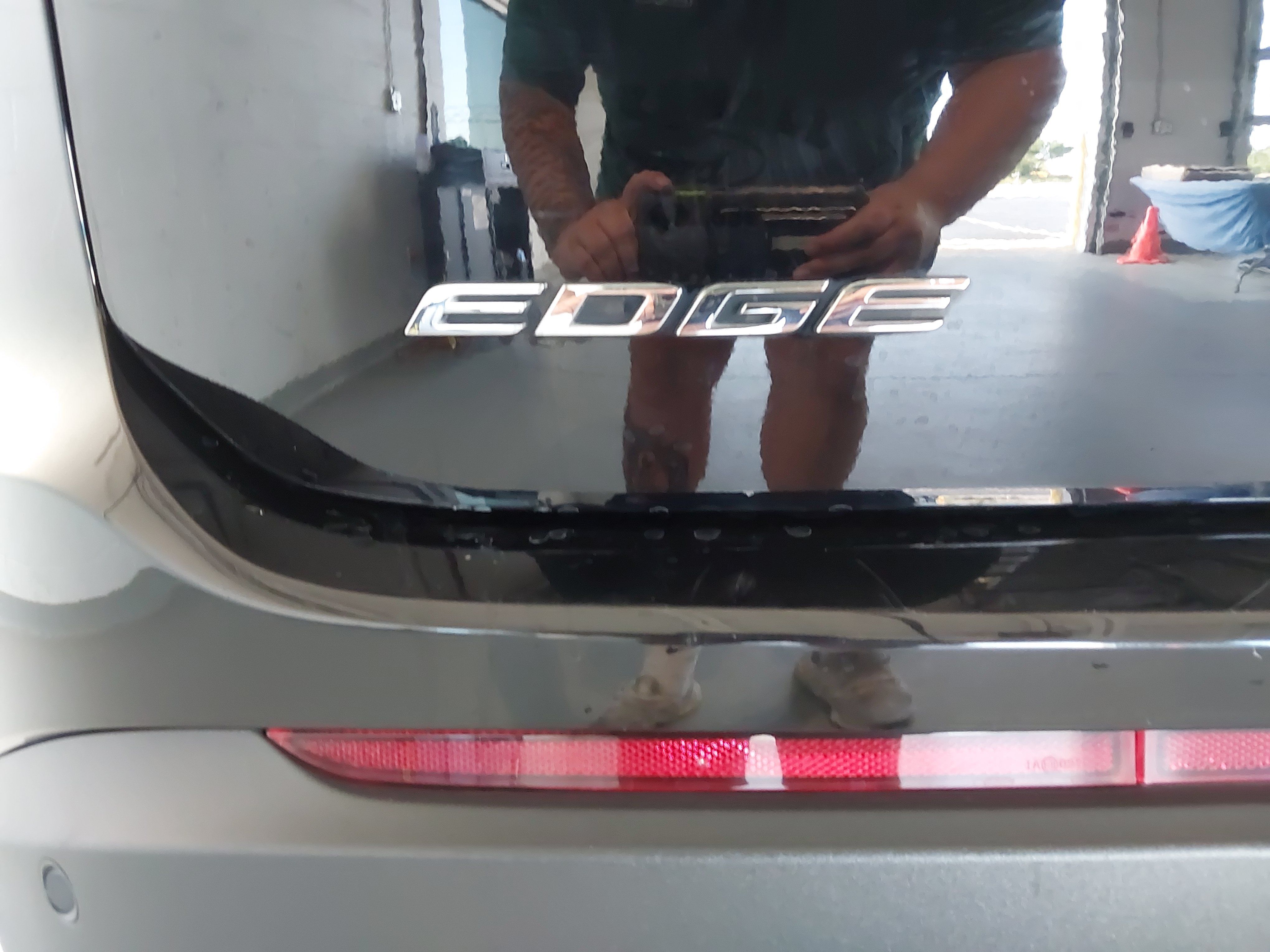 Used 2018 Ford Edge SEL w/ Equipment Group 201A FWD image 32