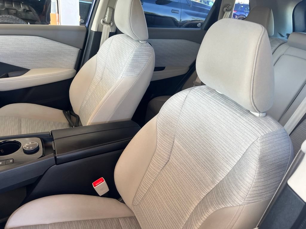 Certified 2023 Nissan Rogue SV AWD/4WD image 5