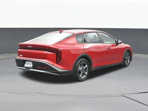 Used 2025 Kia K4 FWD image 13